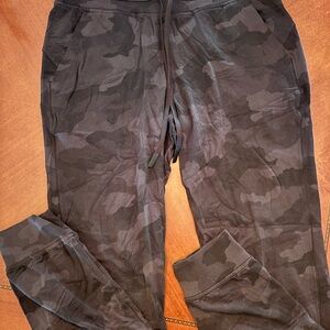 Black Camouflage ready to rulu jogger